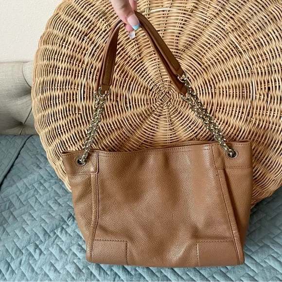 Tory Burch Britten Tote - Picture 4 of 12